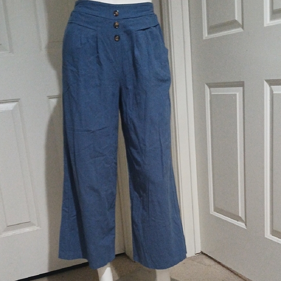 Stylish Blue Gaucho Cropped Pants w/ Pockets size S - Picture 7 of 7